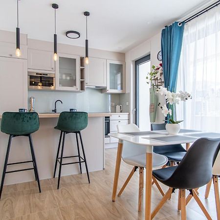 Ledeno More Luxury Apartments สปลิท ภายนอก รูปภาพ