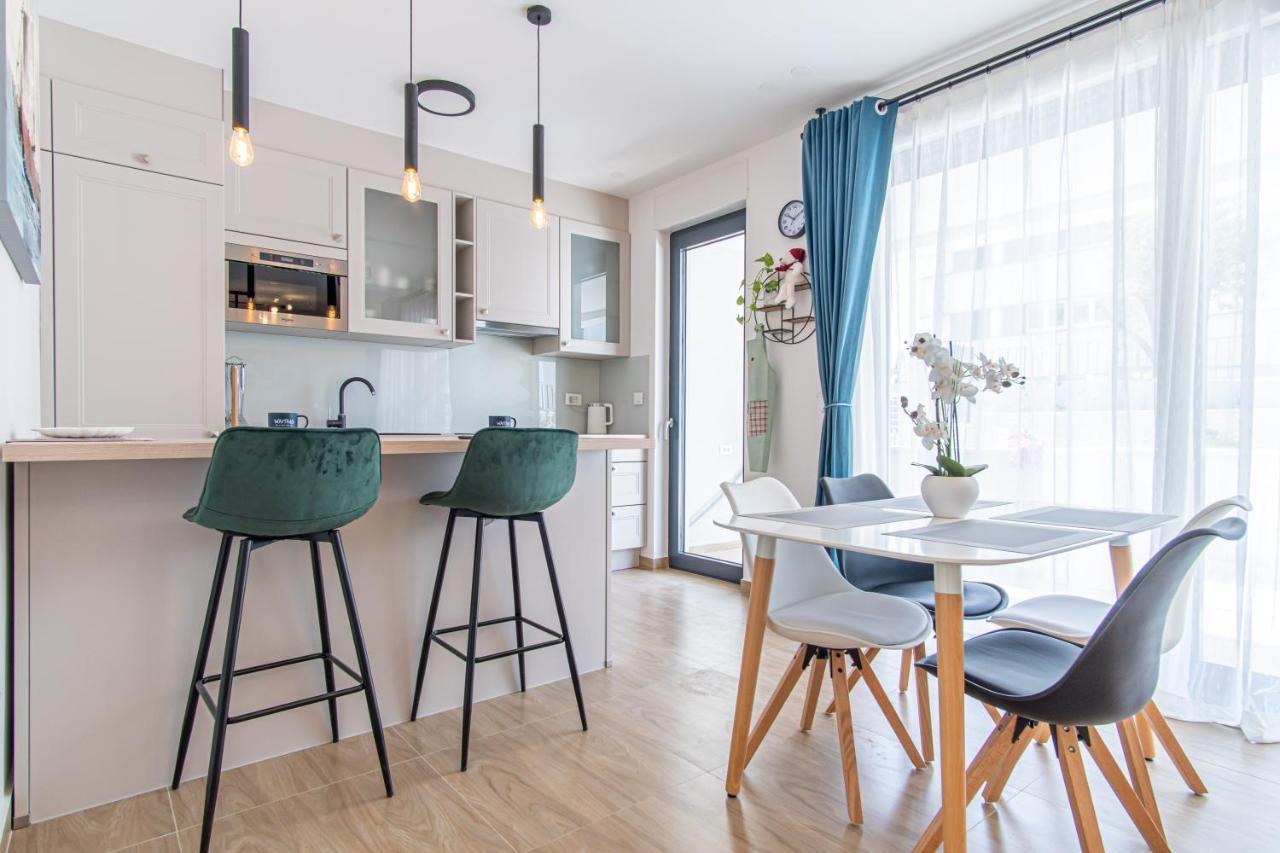 Ledeno More Luxury Apartments สปลิท ภายนอก รูปภาพ