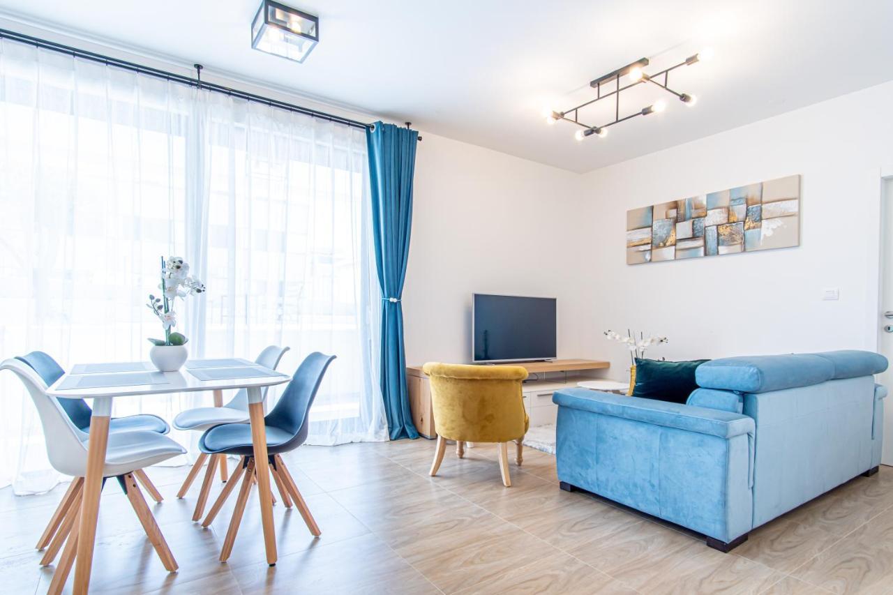 Ledeno More Luxury Apartments สปลิท ภายนอก รูปภาพ