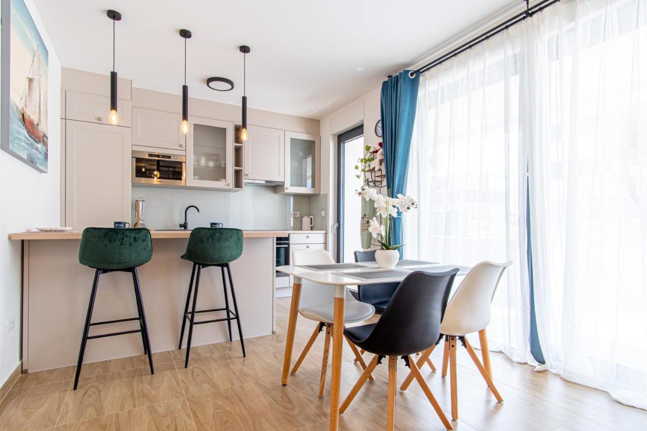 Ledeno More Luxury Apartments สปลิท ภายนอก รูปภาพ
